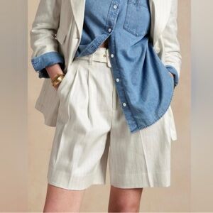 Banana Republic Cream Women's Bermudas